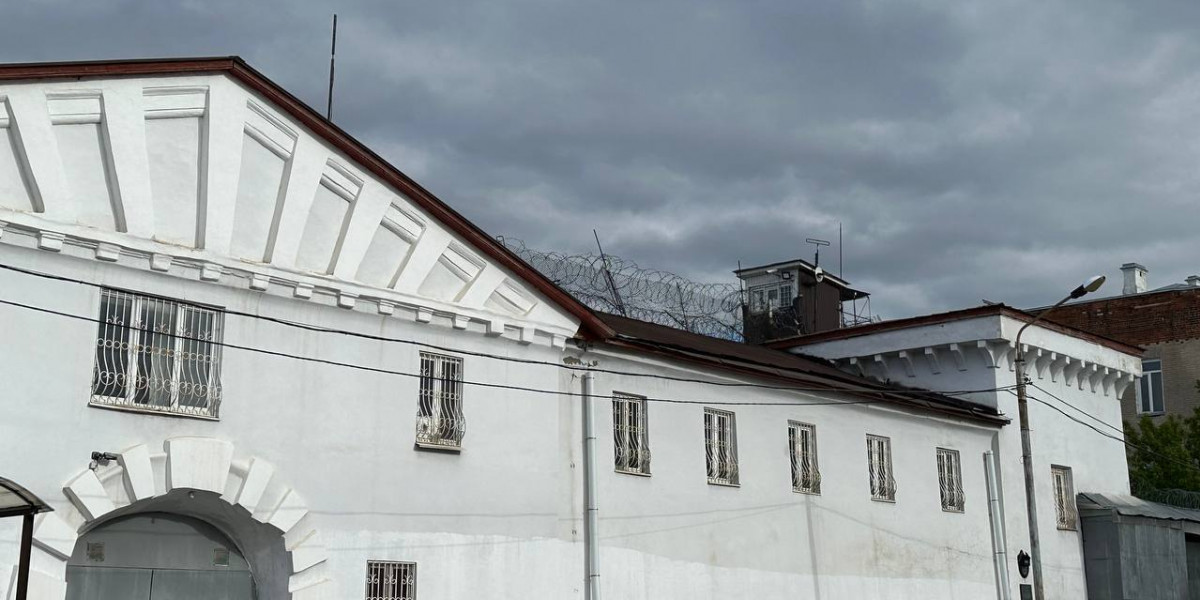 Зачинщик резонансной смертельной драки на Старом Базаре засветился на пьяном хулиганстве редакции