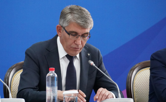 Всем по-честному: тульский Губернатор Дмитрий Миляев потребовал добиться достойных зарплат тренерам в регионе Всем по-честному: тульский Губернатор Дмитрий Миляев потребовал добиться достойных зарплат тренерам в регионе