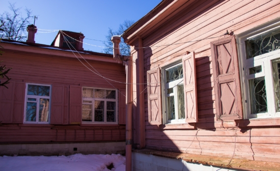 Старинный способ утепления дома: держит тепло десятилетиями — наши деды знали лучше Старинный способ утепления дома: держит тепло десятилетиями — наши деды знали лучше