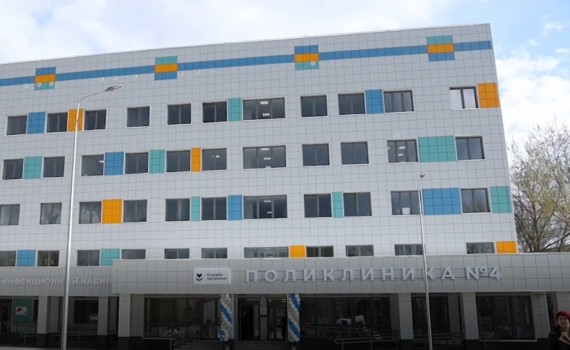 Мельниченко осмотрел новую поликлинику в Кузнецке Мельниченко осмотрел новую поликлинику в Кузнецке